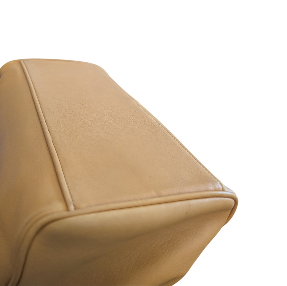 Coach Caramel/Gold Leather Top-Handle Satchel with Gold Hardware - Picture 4 of 6